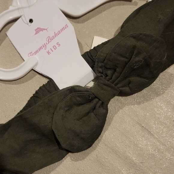 NEW! TOMMY BAHAMA Kid's Romper & Headband 2 Pc. Set. - Picture 3 of 5